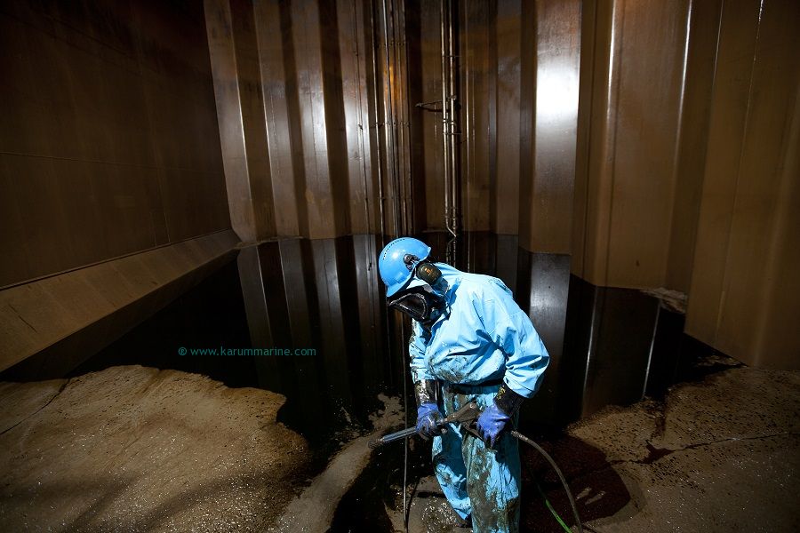 tank-clean-02